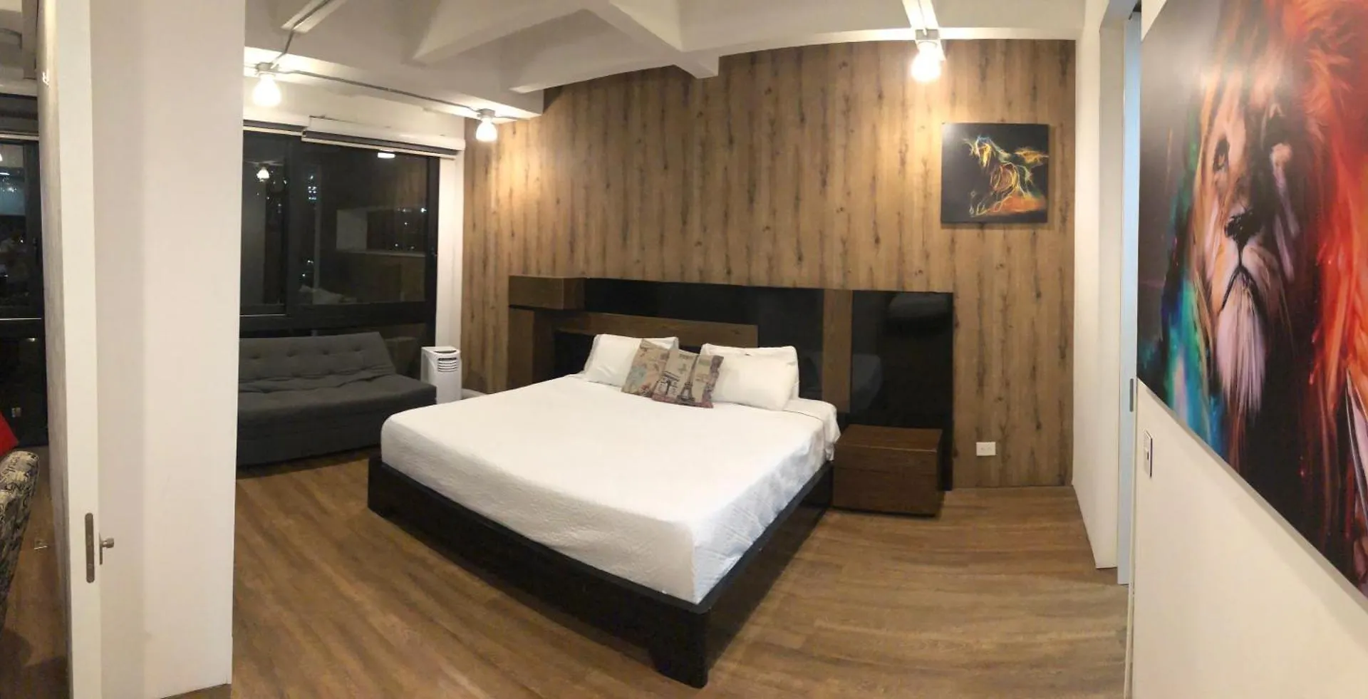 Loft In Medellin Apartment